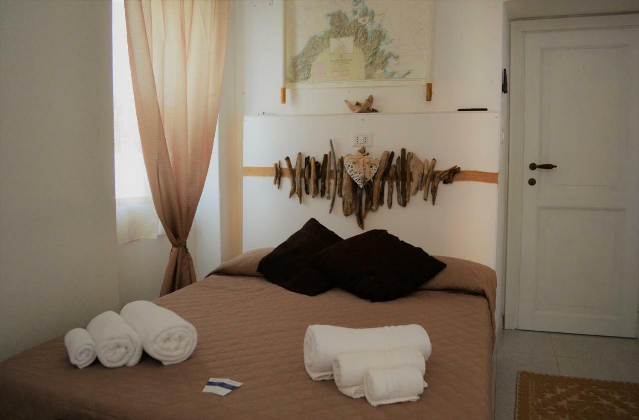 Casa Gandamar B&B Santa Teresa Gallura Exterior photo